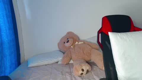 Snapshot of missakamee_420 chatting on 23, 12, 2024 violeta online show from 23, 12, 2024