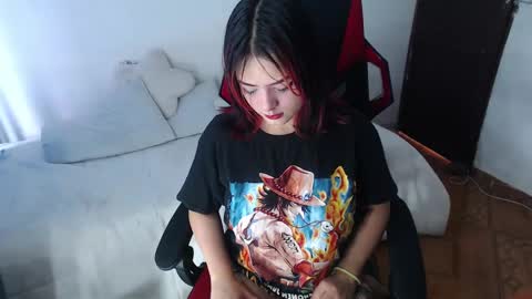 Snapshot of missakamee_420 chatting on 20, 1, 2025 violeta online show from 20, 1, 2025