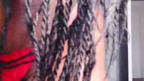 Miss Evelyn  online show from 26, 10, 2025