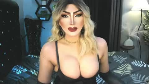 Snapshot of misschannel4sub chatting on 17, 6, 2026 PRIESTESS CHANNEL online show from 17, 6, 2026