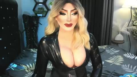 Snapshot of misschannel4sub chatting on 29, 6, 2026 PRIESTESS CHANNEL online show from 29, 6, 2026