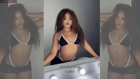 Snapshot of missdionne__curly chatting on 9, 10, 2025 DIONNE online show from 9, 10, 2025