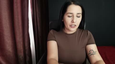 Snapshot of missdyaa chatting on 5, 10, 2025 Miss online show from 5, 10, 2025