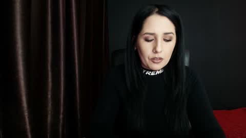 Snapshot of missdyaa chatting on 15, 11, 2025 Miss online show from 15, 11, 2025