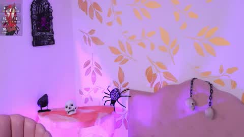 Snapshot of misselektra__ chatting on 27, 10, 2025 ELEKTRA online show from 27, 10, 2025