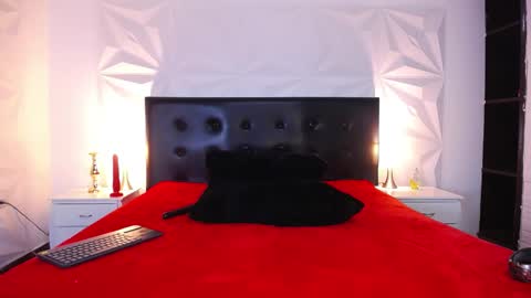 Snapshot of missellien chatting on 29, 1, 2025 Angela online show from 29, 1, 2025