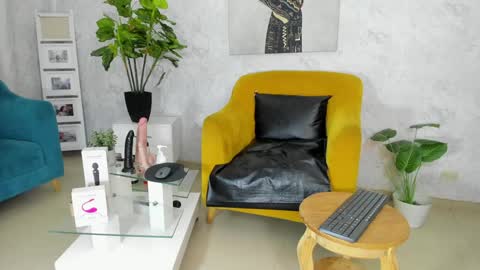 Escarlet online show from 21, 12, 2024