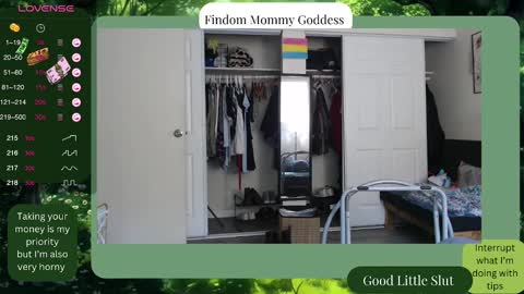 Snapshot of missestephy1997 chatting on 30, 12, 2024 Miss Estephy online show from 30, 12, 2024