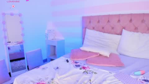 Snapshot of misshiller_gh chatting on 22, 12, 2024 Melany Hiller online show from 22, 12, 2024