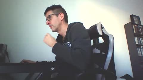 Snapshot of mission_cumpossible chatting on 16, 11, 2025 SperminatoR online show from 16, 11, 2025