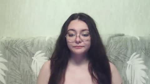 Snapshot of missis_mona chatting on 9, 12, 2024 missis mona online show from 9, 12, 2024