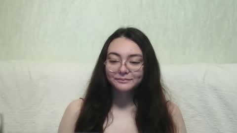 Snapshot of missis_mona chatting on 21, 12, 2024 missis mona online show from 21, 12, 2024