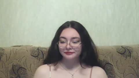 Snapshot of missis_mona chatting on 19, 1, 2025 missis mona online show from 19, 1, 2025