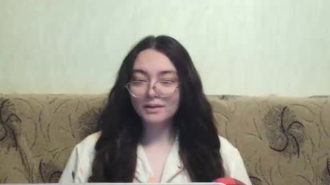 Snapshot of missis_mona chatting on 15, 9, 2025 missis mona online show from 15, 9, 2025