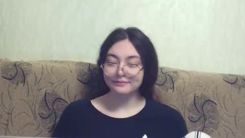 Snapshot of missis_mona chatting on 29, 9, 2025 missis mona online show from 29, 9, 2025