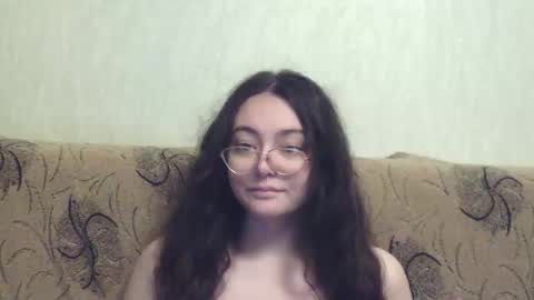 Snapshot of missis_mona chatting on 10, 10, 2025 missis mona online show from 10, 10, 2025