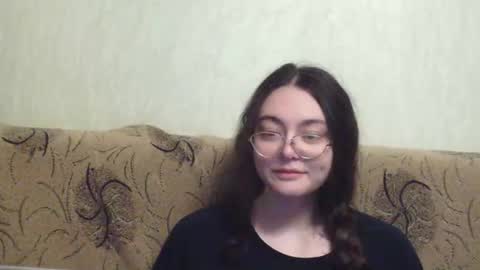 Snapshot of missis_mona chatting on 13, 10, 2025 missis mona online show from 13, 10, 2025