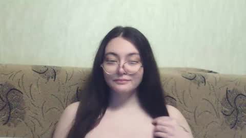 Snapshot of missis_mona chatting on 21, 10, 2025 missis mona online show from 21, 10, 2025