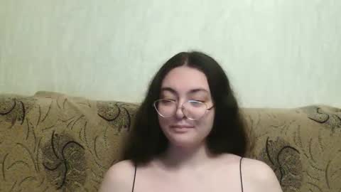 Snapshot of missis_mona chatting on 29, 10, 2025 missis mona online show from 29, 10, 2025