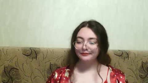 Snapshot of missis_mona chatting on 2, 12, 2025 missis mona online show from 2, 12, 2025