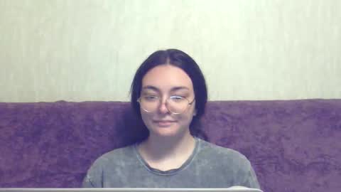 missis mona online show from 7, 6, 2026