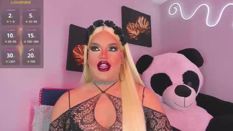 Snapshot of misskassandraa_ chatting on 19, 9, 2025 kassandra lazcano online show from 19, 9, 2025