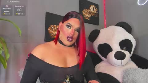 Snapshot of misskassandraa_ chatting on 25, 11, 2025 kassandra lazcano online show from 25, 11, 2025