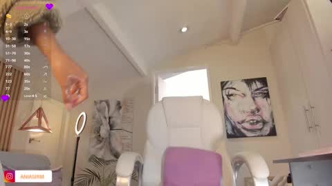 Snapshot of missketzaly chatting on 21, 11, 2025 Ania online show from 21, 11, 2025