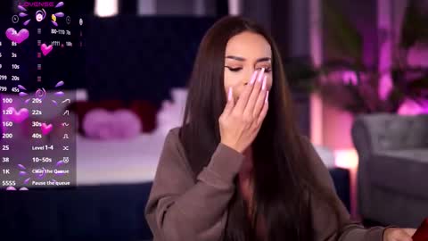 Snapshot of misskiarra chatting on 3, 10, 2025 misskiarra online show from 3, 10, 2025