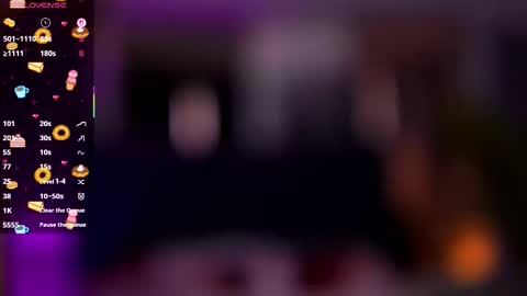 Snapshot of misskiarra chatting on 1, 12, 2025 misskiarra online show from 1, 12, 2025