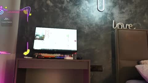 Snapshot of misskristel chatting on 24, 9, 2025 misskristel online show from 24, 9, 2025