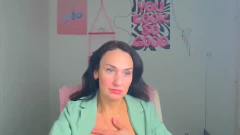 Christina online show from 1, 4, 2026