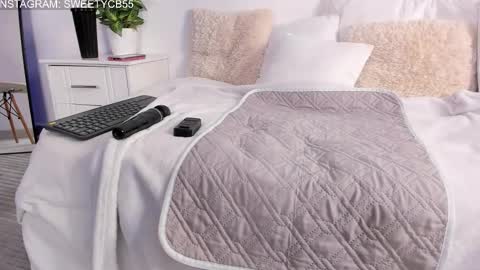 Snapshot of misslindadiaomond chatting on 5, 12, 2025 Linda online show from 5, 12, 2025