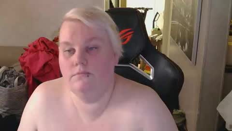 misslj90 online show from 15, 4, 2026