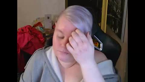 Snapshot of misslj90 chatting on 20, 4, 2026 misslj90 online show from 20, 4, 2026