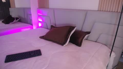 Miss Loise online show from 12, 1, 2026