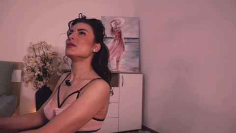 Snapshot of misslullu chatting on 26, 11, 2025 Lullu online show from 26, 11, 2025