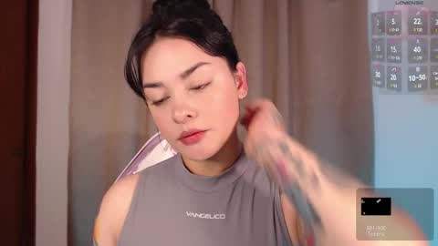 Snapshot of missmariana_ chatting on 27, 9, 2025 missmariana_ online show from 27, 9, 2025
