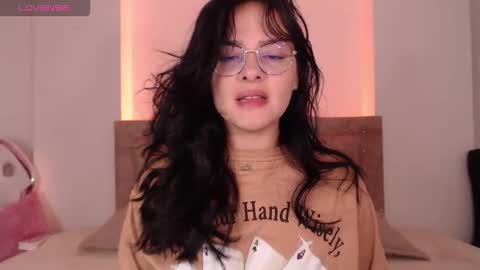 Snapshot of missmariana_ chatting on 24, 10, 2025 missmariana_ online show from 24, 10, 2025