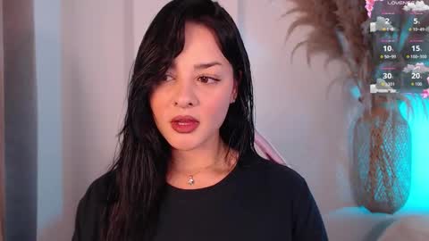 Snapshot of missmariana_ chatting on 10, 11, 2025 missmariana_ online show from 10, 11, 2025