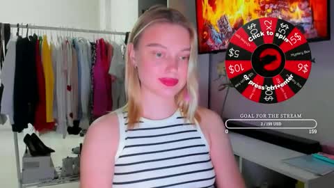 Snapshot of missmariat chatting on 31, 5, 2026 OneGoddess online show from 31, 5, 2026
