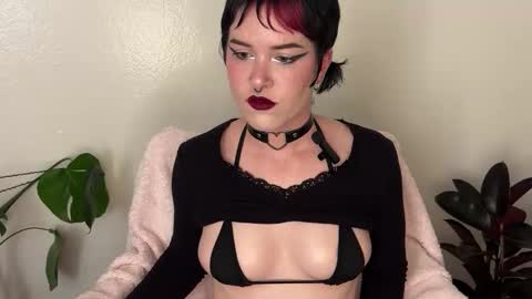 missmarinamay online show from 10, 1, 2026