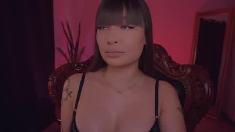 LUXXANDRA online show from 11, 3, 2025