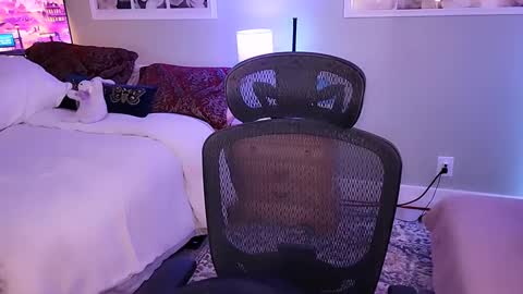 Mina online show from 9, 3, 2025