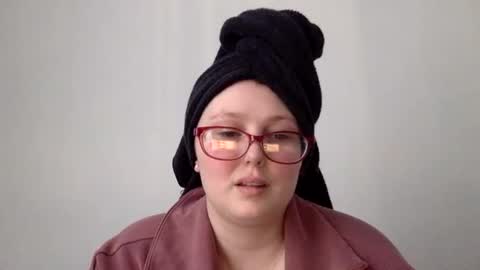 missmistressmal online show from 9, 3, 2026