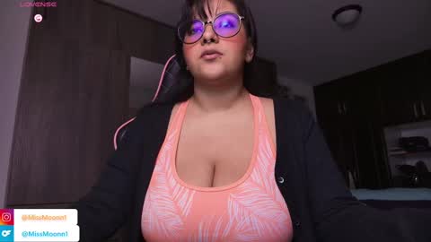 MissMoon online show from 11, 9, 2025