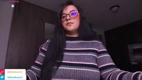 MissMoon online show from 8, 11, 2025