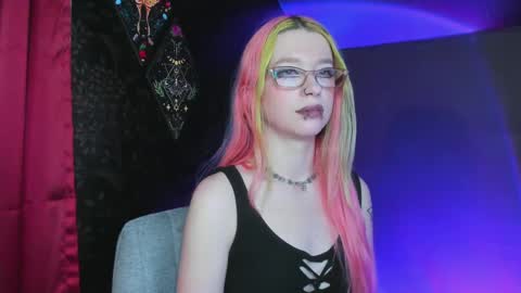 Mistress Nikki Vill online show from 26, 2, 2025