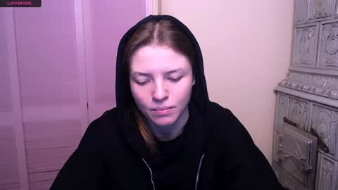 Snapshot of missoliviaa_ chatting on 21, 12, 2024 Olivia online show from 21, 12, 2024