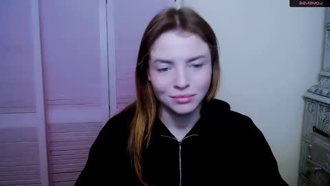 Snapshot of missoliviaa_ chatting on 24, 1, 2025 Olivia online show from 24, 1, 2025